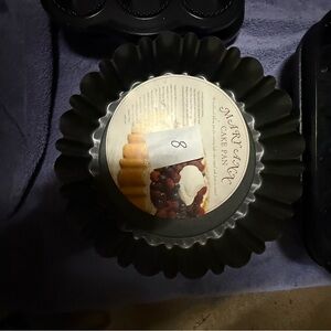 Williams Sonoma Black Fluted Cake Pan